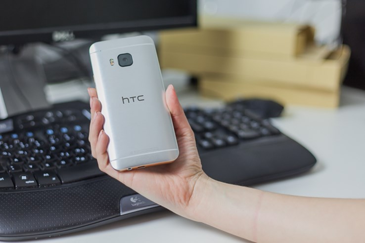 HTC One M9 recenzija (16).jpg